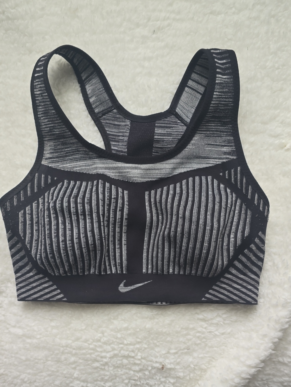 Nike Flyknit Womens Black Gray High Support
